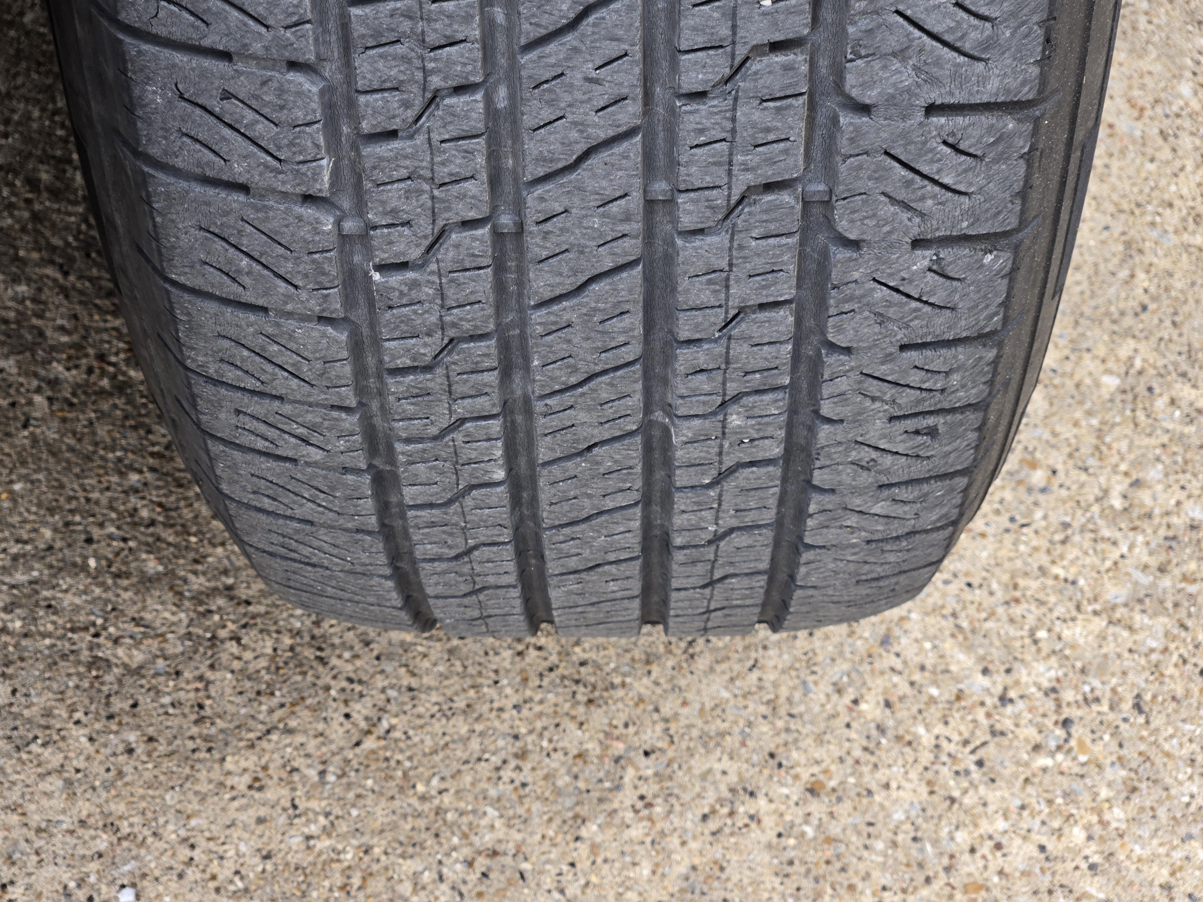 Certified 2022 Ford F150 XLT w/ Equipment Group 302A High image 11