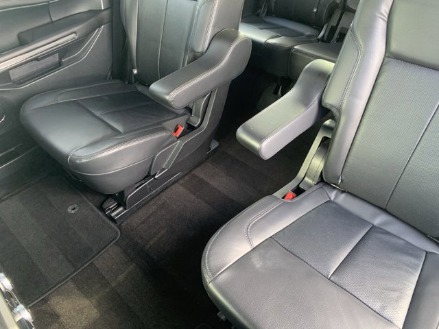 Certified 2020 Ford Expedition XLT w/ Equipment Group 202A image 22