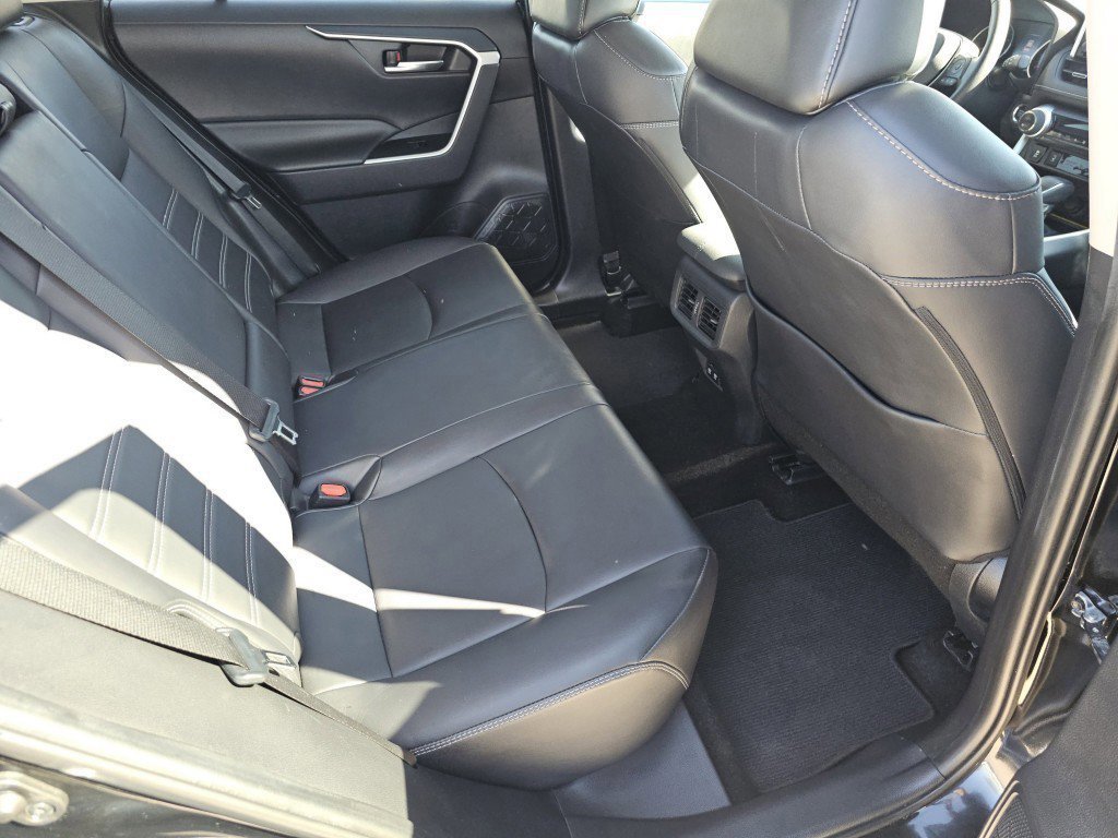 Used 2019 Toyota RAV4 XLE Premium w/ Advanced Technology Package image 11