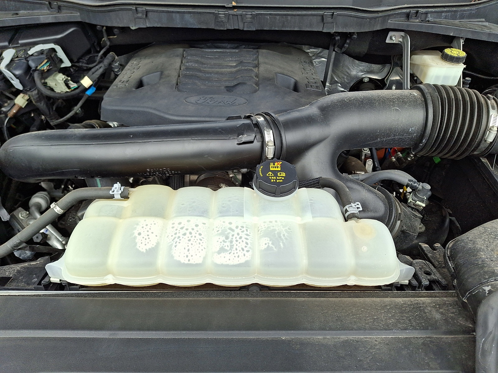 Certified 2022 Ford F150 XLT w/ Equipment Group 302A High image 29