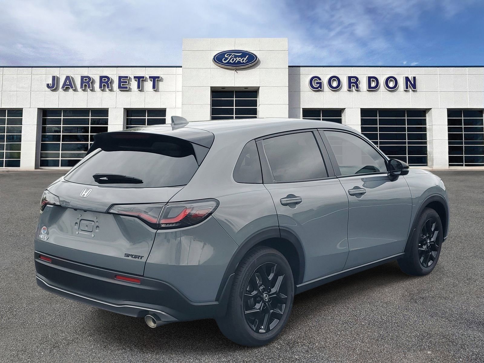 Used 2025 Honda HR-V Sport image 3