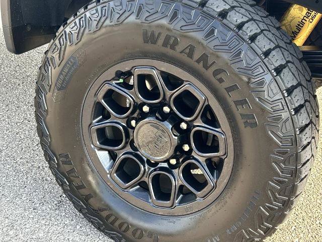 Used 2025 Chevrolet Silverado 2500 ZR2 w/ ZR2 Bison Edition AWD/4WD image 13
