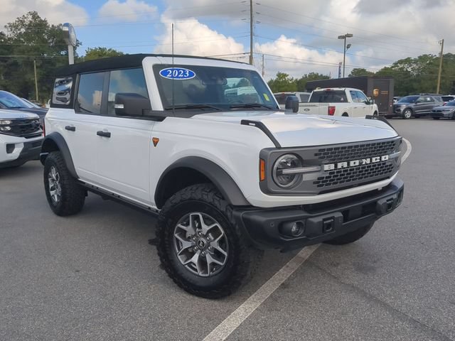 Certified 2023 Ford Bronco Badlands AWD/4WD image 3