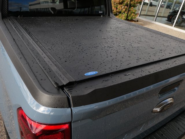 Certified 2024 Ford Maverick Lariat w/ Black Appearance Package FWD image 9