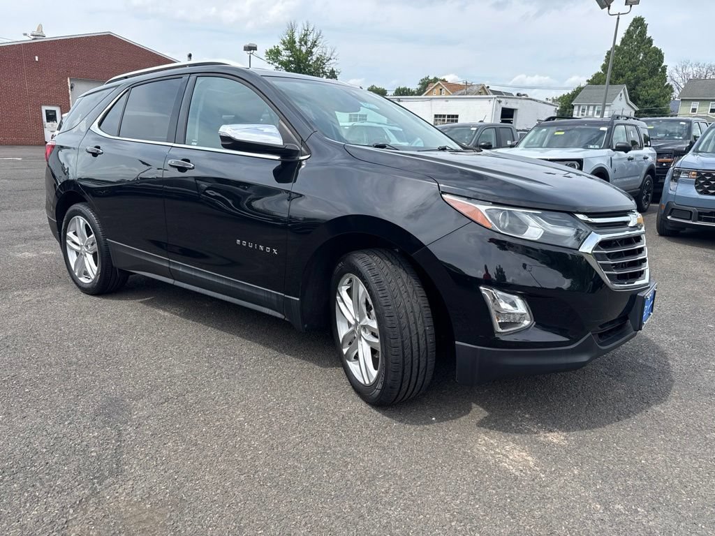 Used 2018 Chevrolet Equinox Premier AWD/4WD image 3