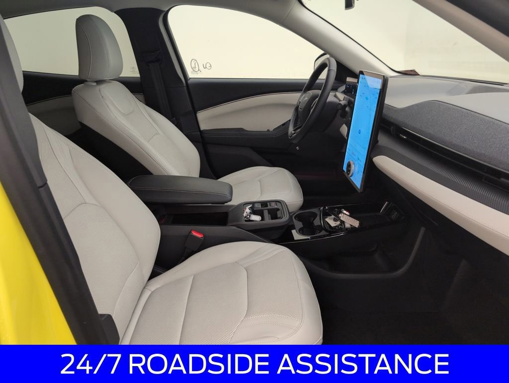 Certified 2025 Ford Mustang Mach-E Premium image 16