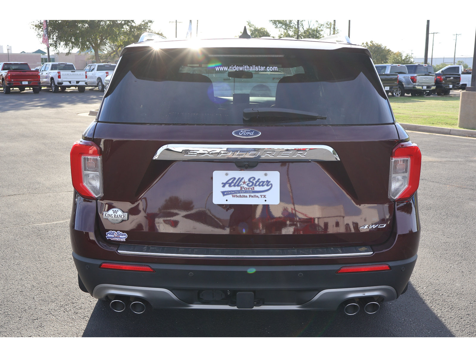 Certified 2022 Ford Explorer King Ranch w/ Class IV Trailer Tow Package AWD/4WD image 5