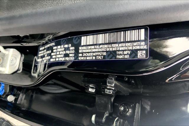 Used 2023 Jeep Renegade Latitude w/ Premium Group image 34