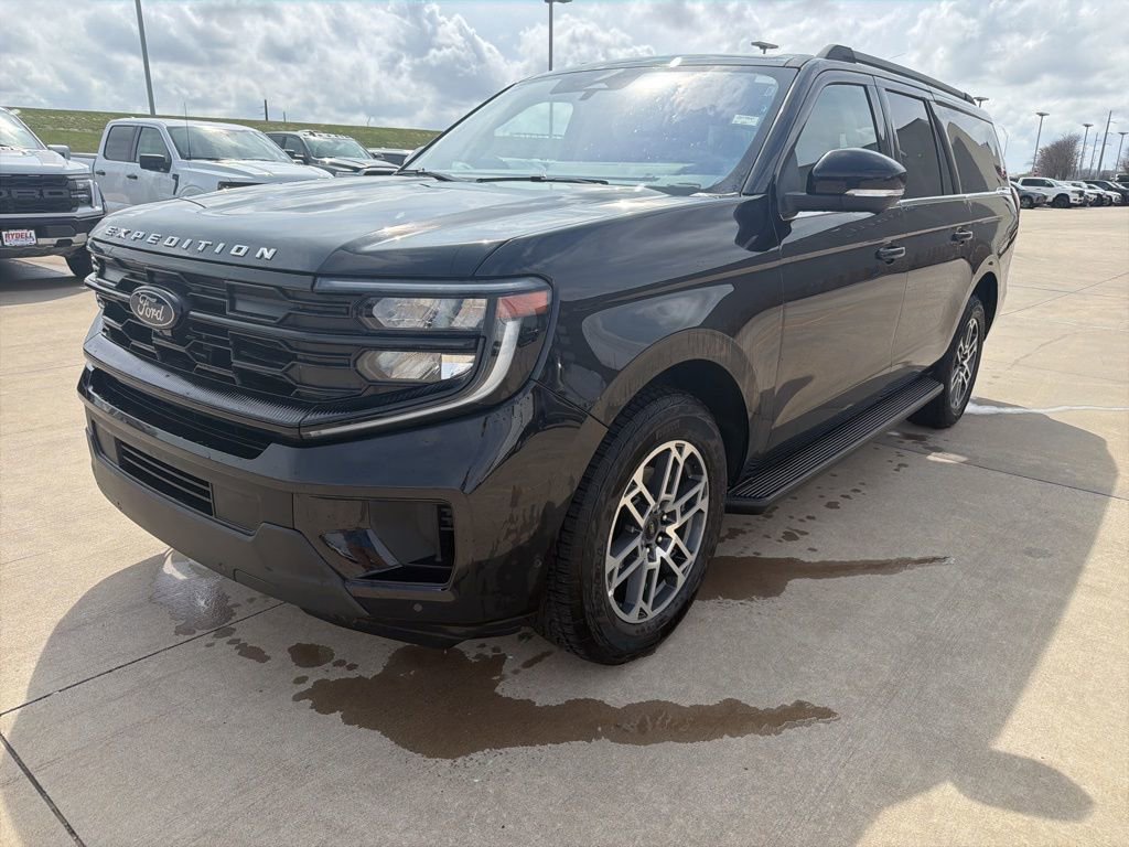 Certified 2025 Ford Expedition Max Active AWD/4WD image 7