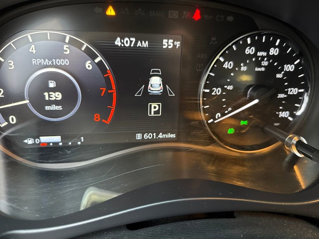 Used 2021 Nissan Kicks SR image 12