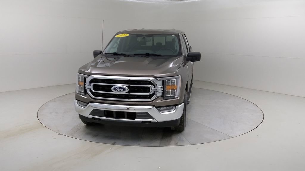 Certified 2023 Ford F150 XLT w/ Equipment Group 302A High image 9