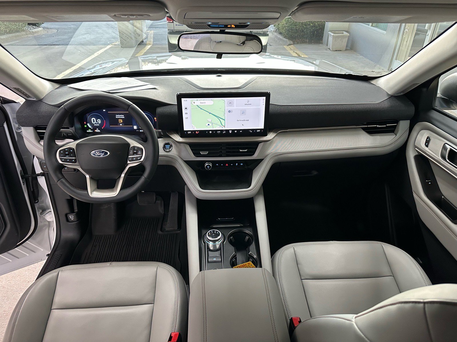 Certified 2025 Ford Explorer Active w/ Active Comfort Package image 30