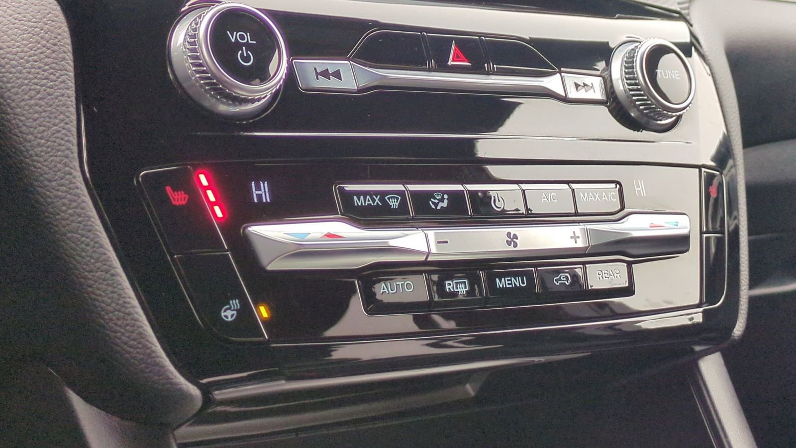 Certified 2021 Ford Explorer ST image 29