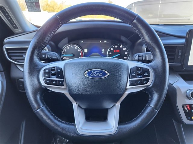 Certified 2022 Ford Explorer XLT w/ Equipment Group 202A image 29
