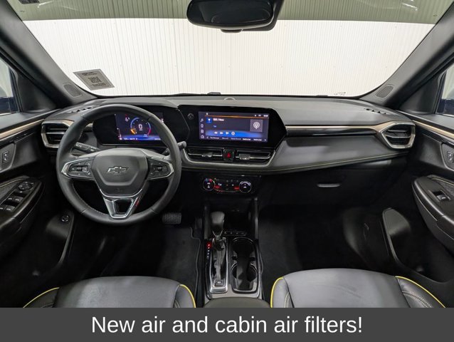 Used 2024 Chevrolet TrailBlazer ACTIV w/ Convenience Package AWD/4WD image 3