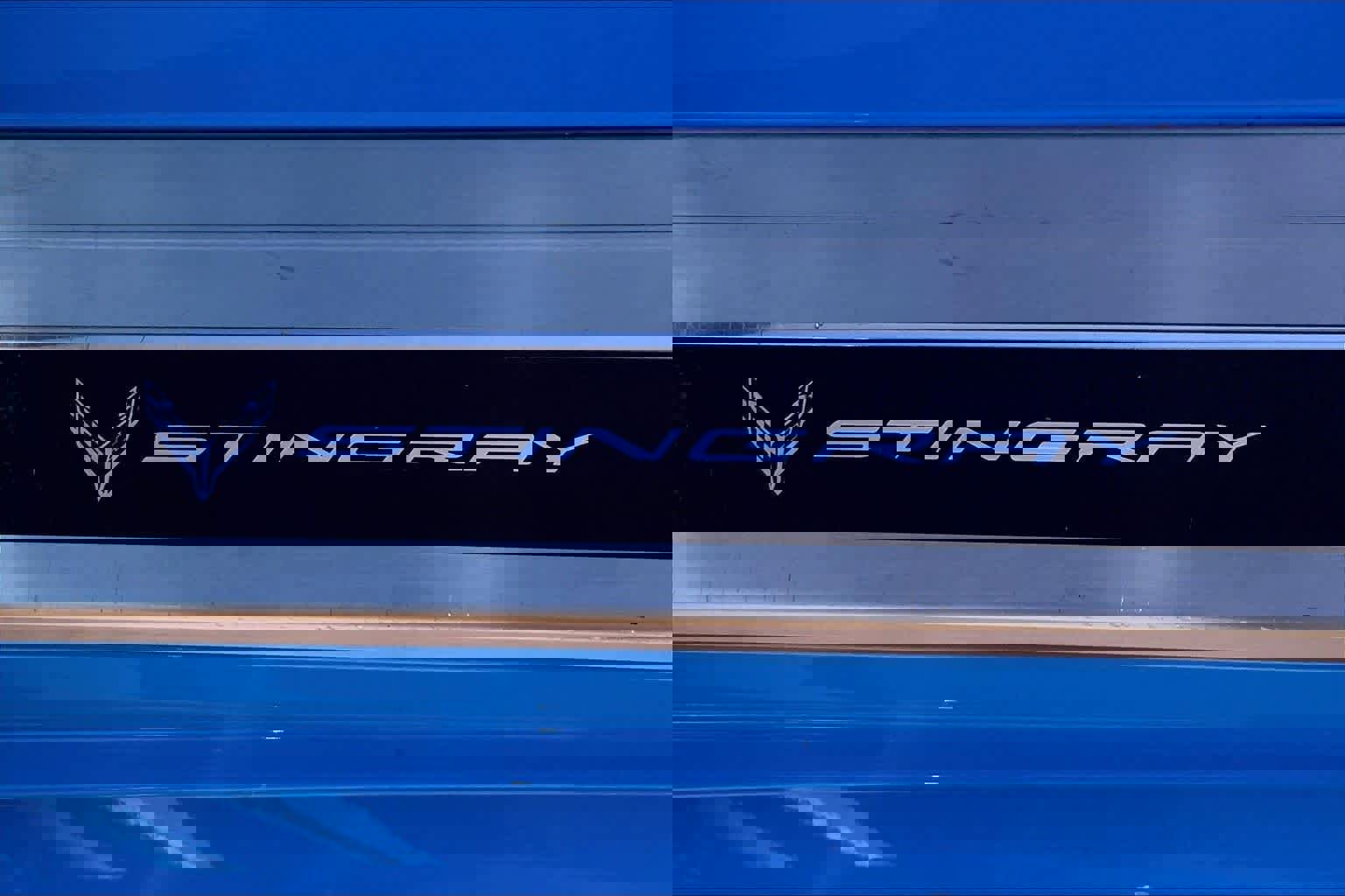 Used 2023 Chevrolet Corvette Stingray Premium Conv w/ Battery Protection Package image 9