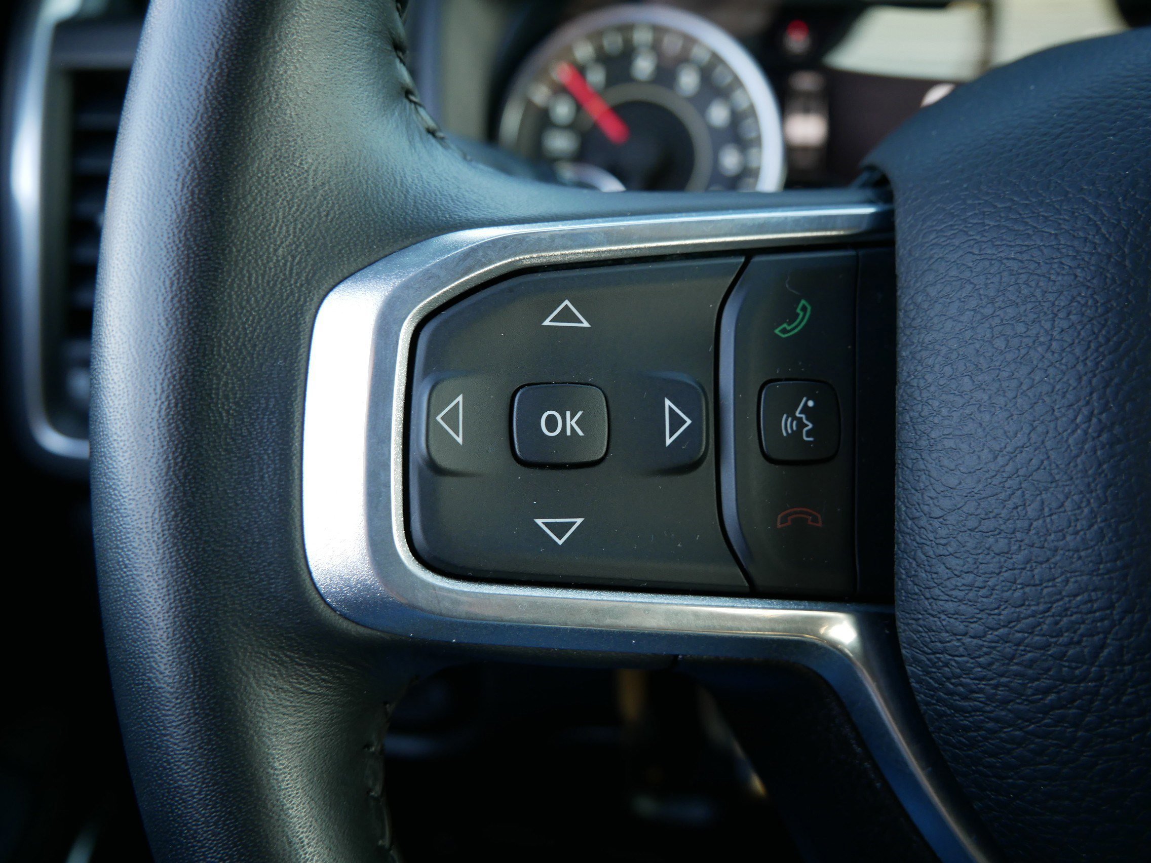 Used 2023 RAM 1500 Laramie image 27