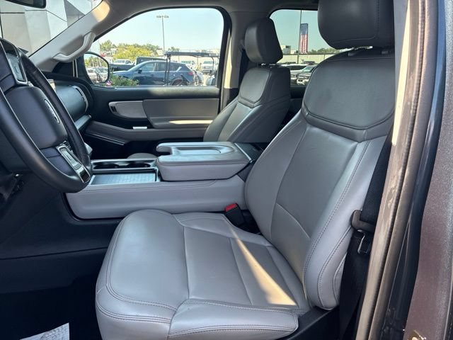 Certified 2025 Ford Expedition Max Active RWD image 5