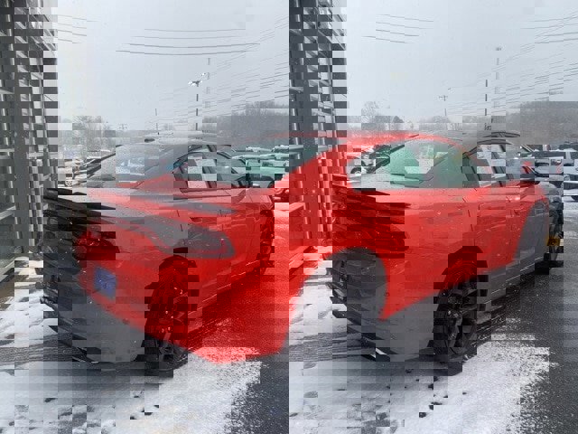 Used 2021 Dodge Charger SXT w/ Blacktop Package image 2