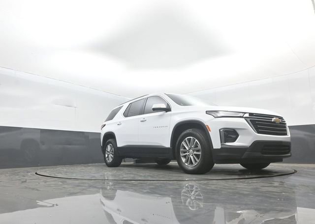 Used 2023 Chevrolet Traverse LT image 17