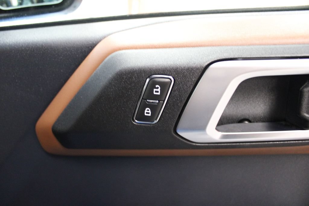 Certified 2023 Ford Bronco Outer Banks AWD/4WD image 39