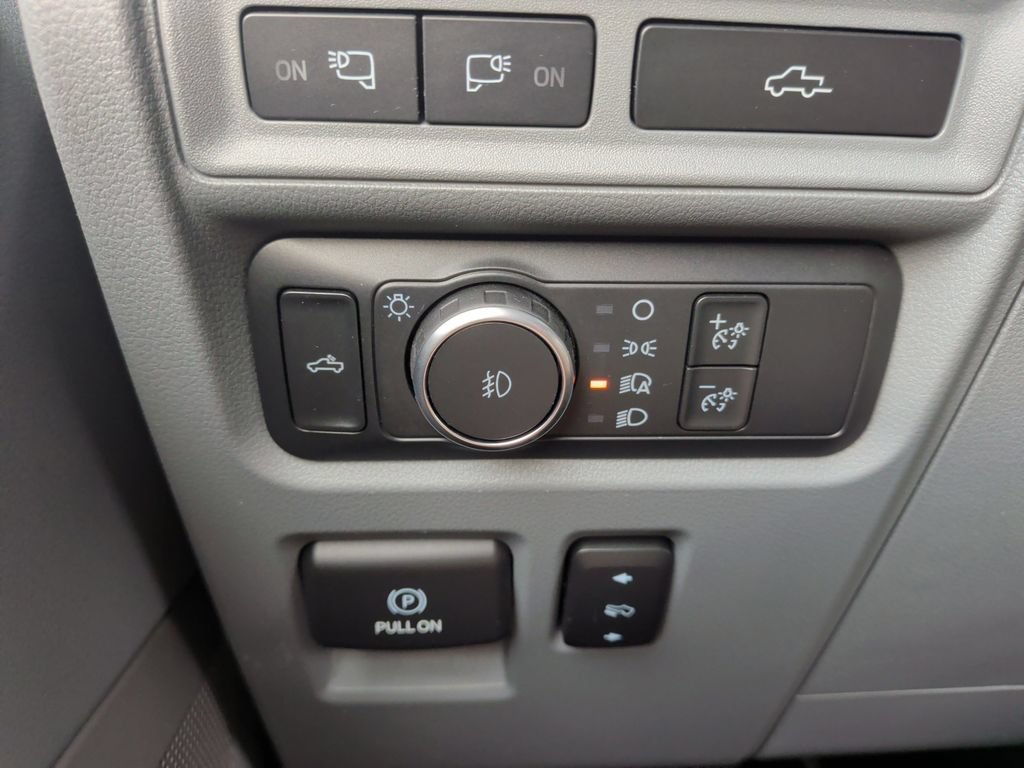 Certified 2021 Ford F150 Lariat AWD/4WD image 28