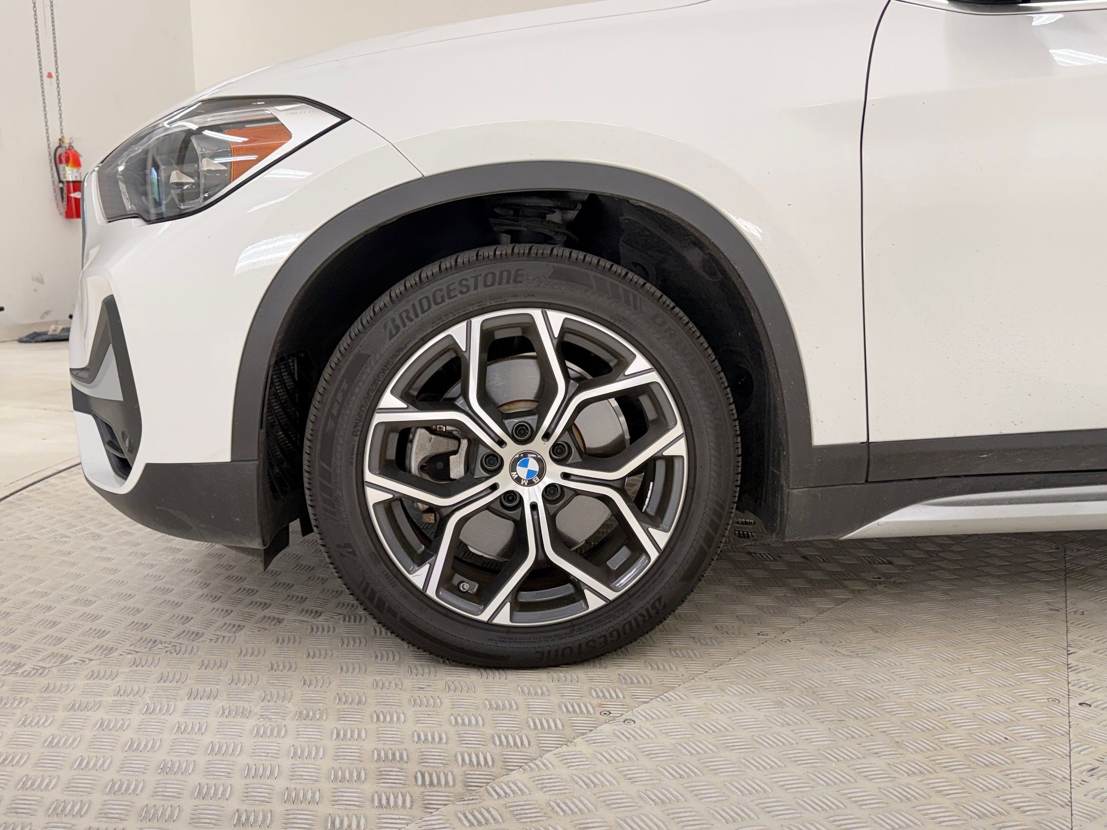 Used 2021 BMW X1 xDrive28i w/ Premium Package AWD/4WD image 12
