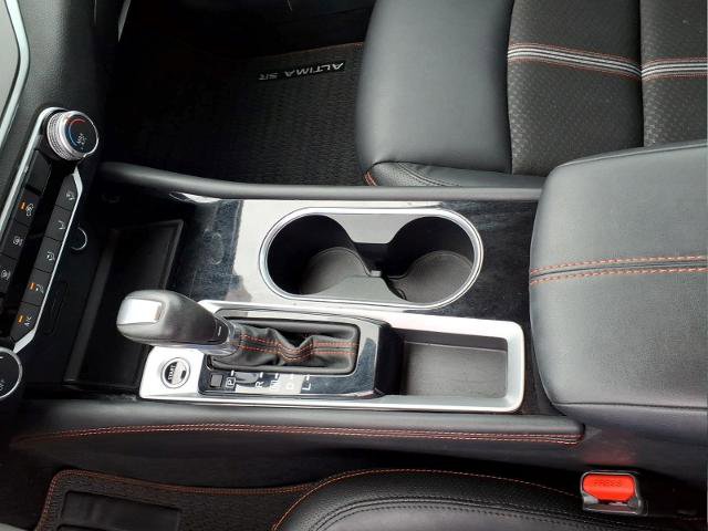 Used 2025 Nissan Altima 2.5 SR FWD image 21