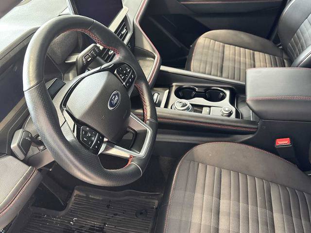 Certified 2025 Ford Explorer ST-Line w/ ST-Line Street Pack image 18