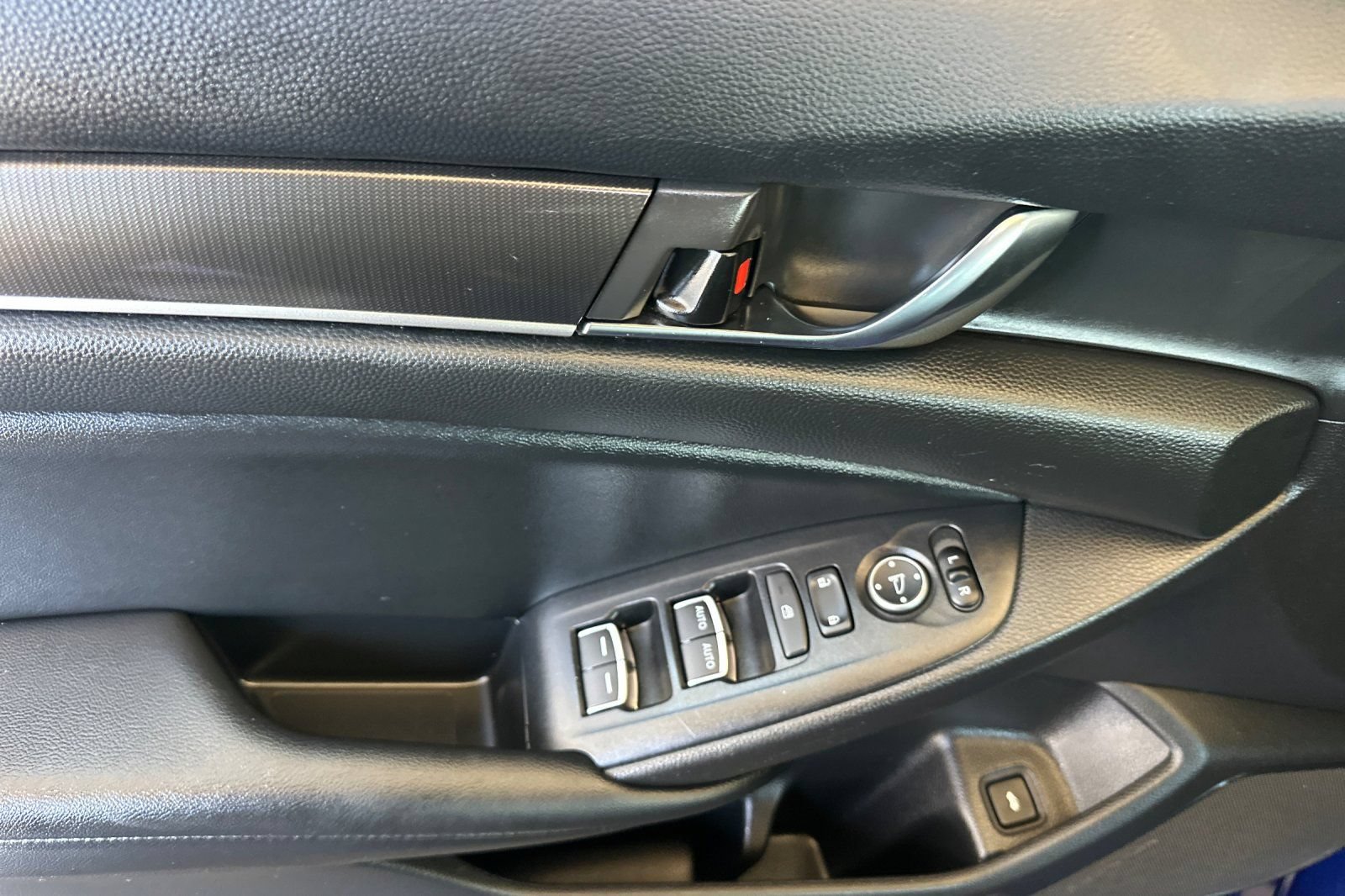 Used 2022 Honda Accord Sport Special Edition image 10