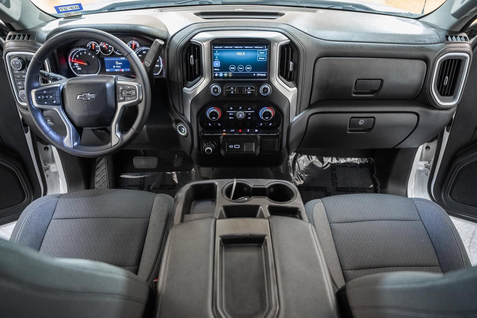 Used 2022 Chevrolet Silverado 1500 RST w/ Redline Edition AWD/4WD image 17