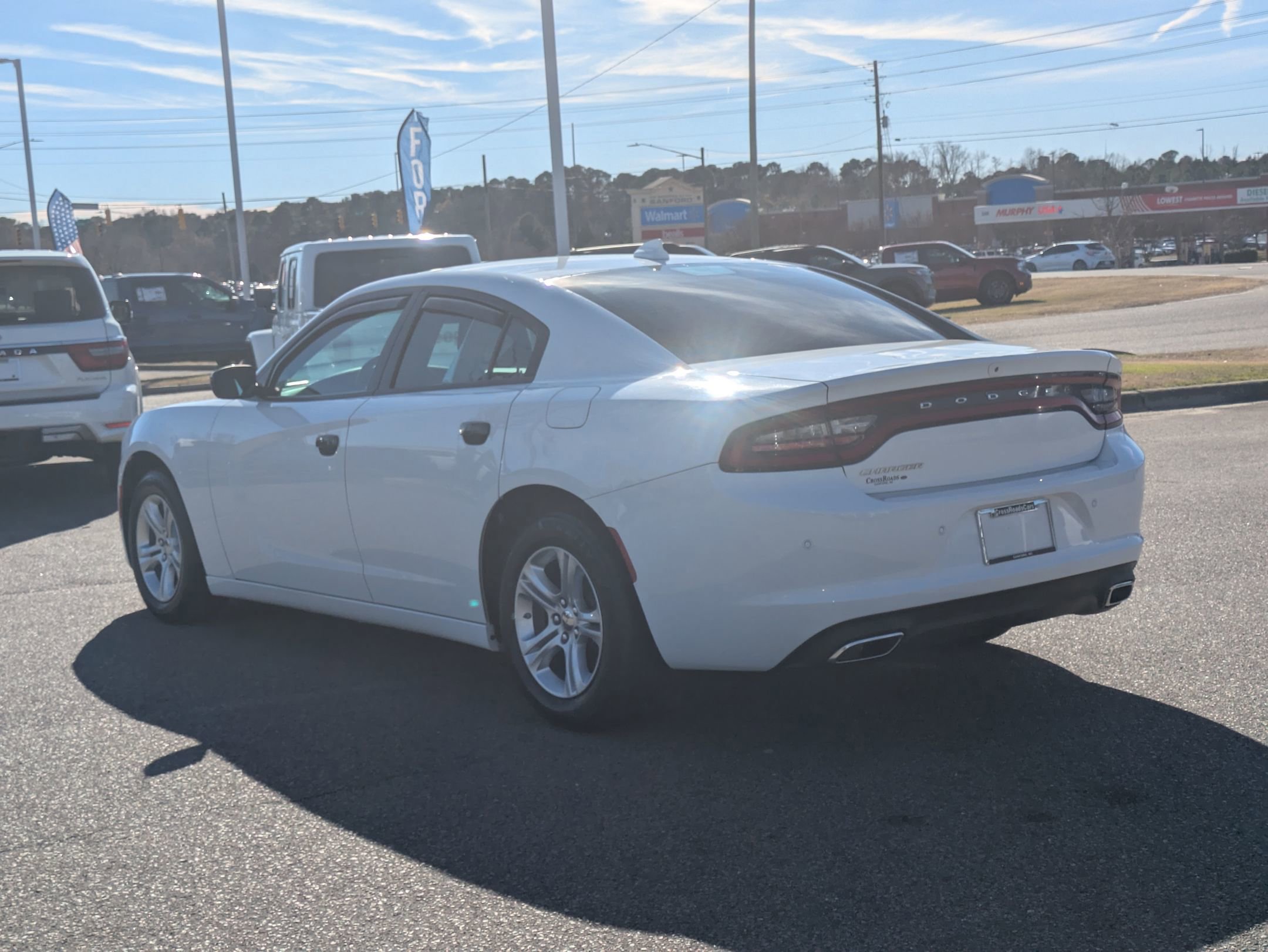 Used 2023 Dodge Charger SXT image 3