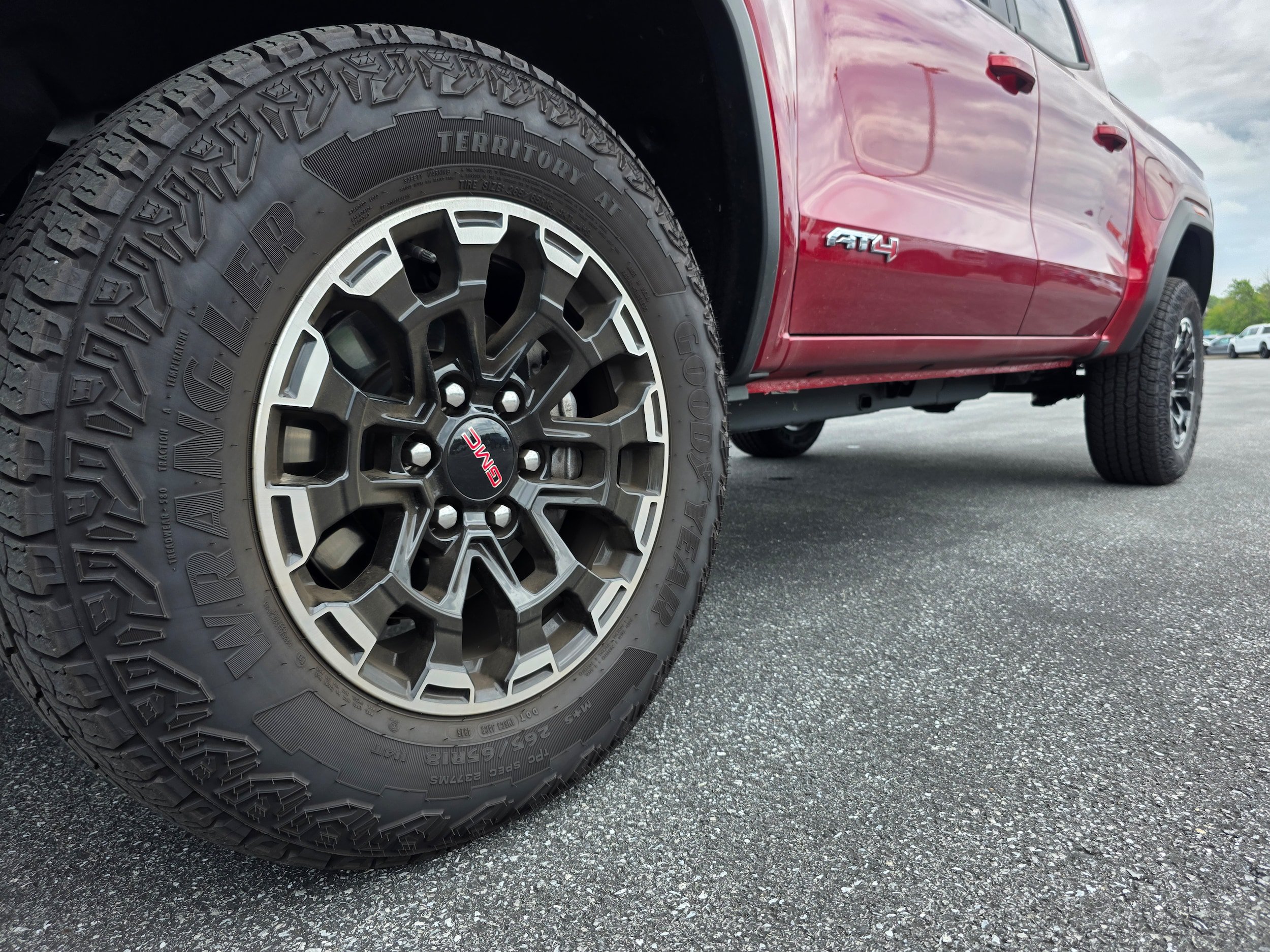 Used 2026 GMC Canyon AT4 AWD/4WD image 20