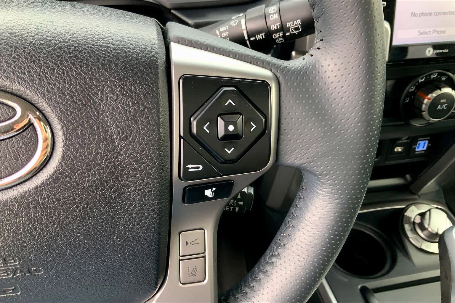 Used 2022 Toyota 4Runner TRD Sport w/ Technology Package AWD/4WD image 23