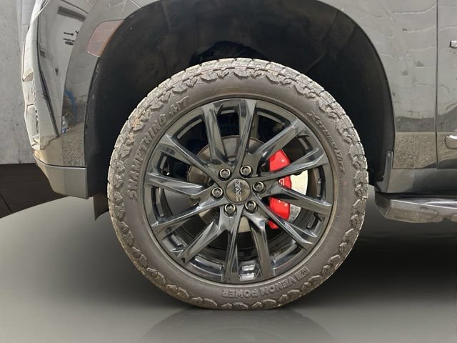 Used 2023 GMC Yukon SLT AWD/4WD image 25