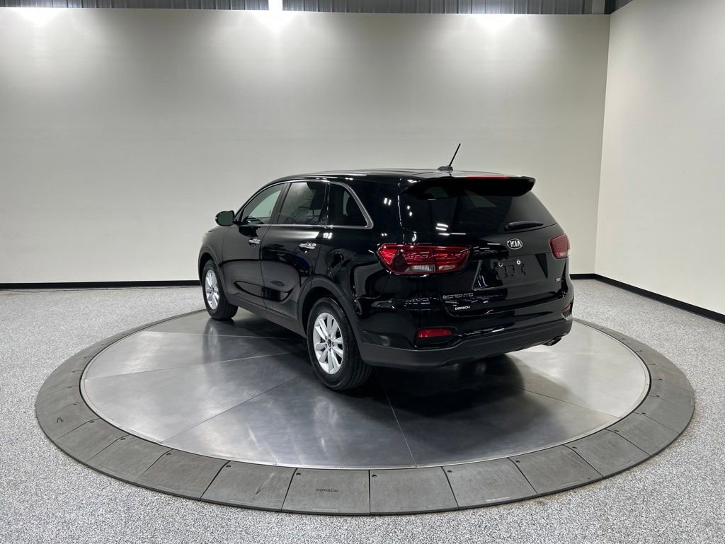 Used 2020 Kia Sorento LX FWD image 9