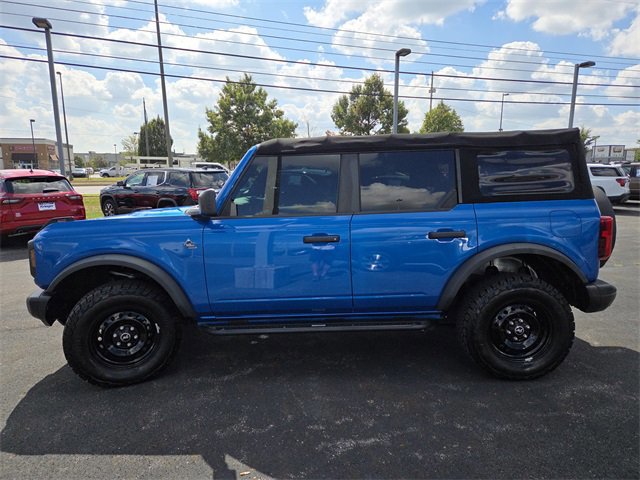 Certified 2022 Ford Bronco Black Diamond image 2