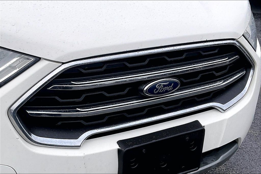 Certified 2018 Ford EcoSport Titanium w/ Titanium Cold Weather Package AWD/4WD image 30