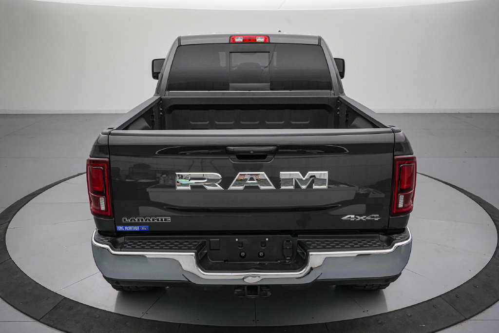 Used 2025 RAM 2500 Laramie AWD/4WD image 5