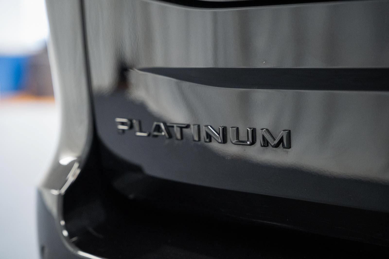 Certified 2025 Ford Expedition Max Platinum w/ Stealth Appearance Package AWD/4WD image 11