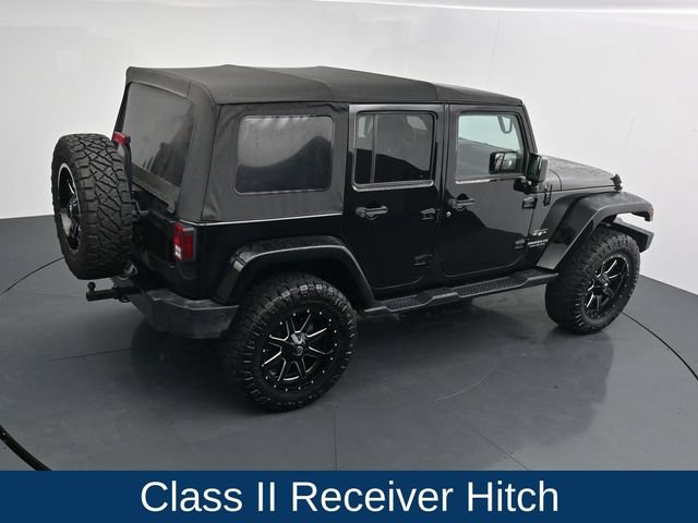 Used 2017 Jeep Wrangler Unlimited Sahara w/ Max Tow Package AWD/4WD image 25