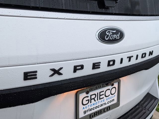 Certified 2023 Ford Expedition Limited image 11