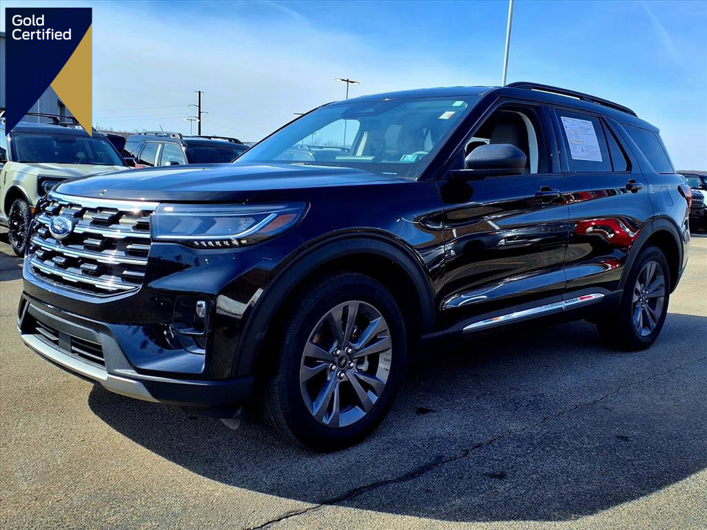 Certified 2025 Ford Explorer Active w/ Active Comfort Package