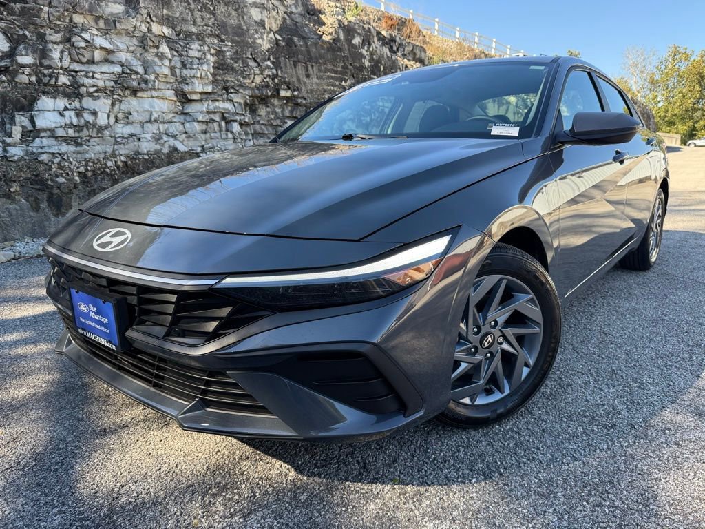 Used 2024 Hyundai Elantra SEL