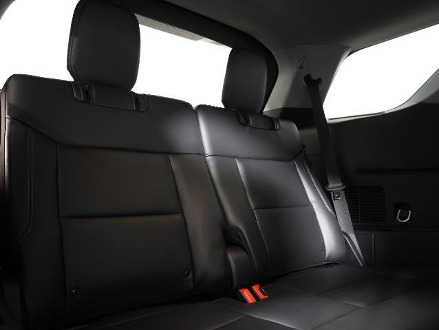 Certified 2023 Ford Explorer XLT w/ Equipment Group 202A image 11