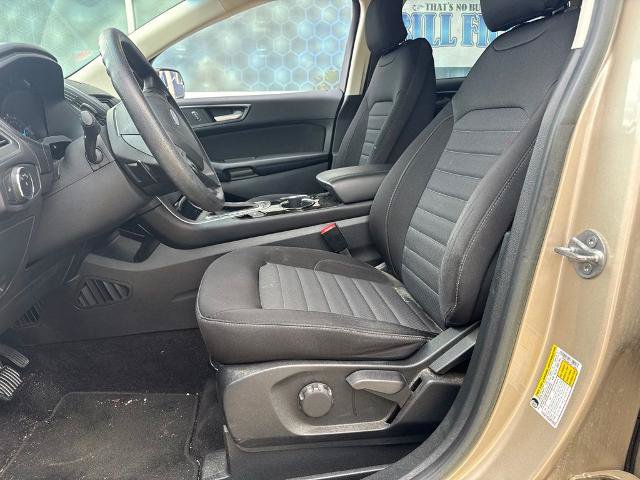 Certified 2018 Ford Edge SE FWD image 8