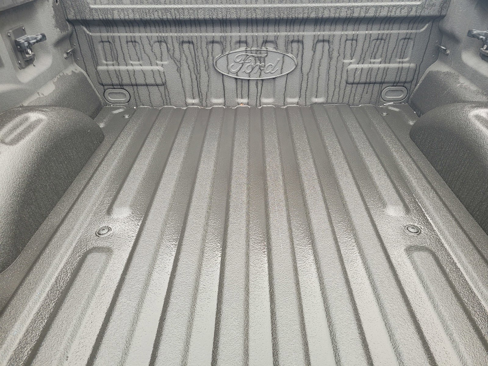 Certified 2022 Ford F150 XLT w/ Equipment Group 302A High image 29