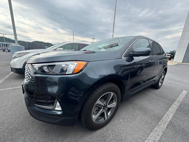 Certified 2023 Ford Edge SEL w/ Convenience Package AWD/4WD image 4