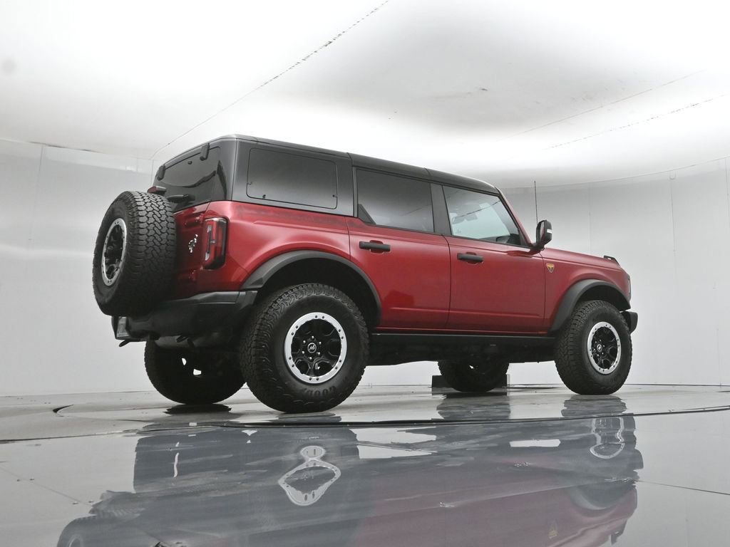 Certified 2025 Ford Bronco Badlands AWD/4WD image 47