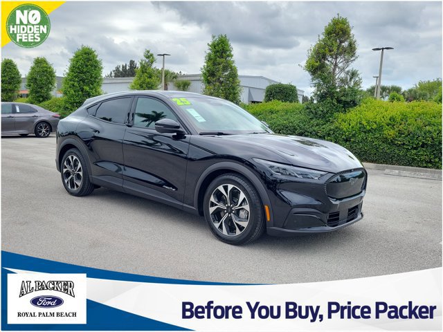 Certified 2025 Ford Mustang Mach-E Select RWD image 8